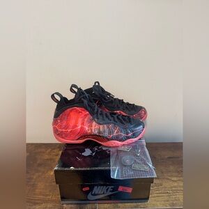 Nike Air Foamposite Ones Stranger Things Down and the Mind Flayer Size 8